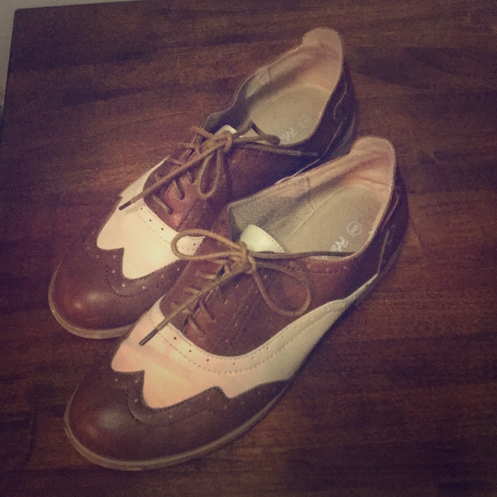 Herstyle Oxfords